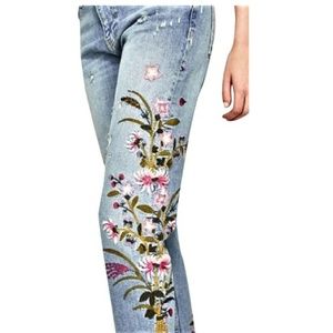 Zara Light Wash Denim Distressed PremiumCollection